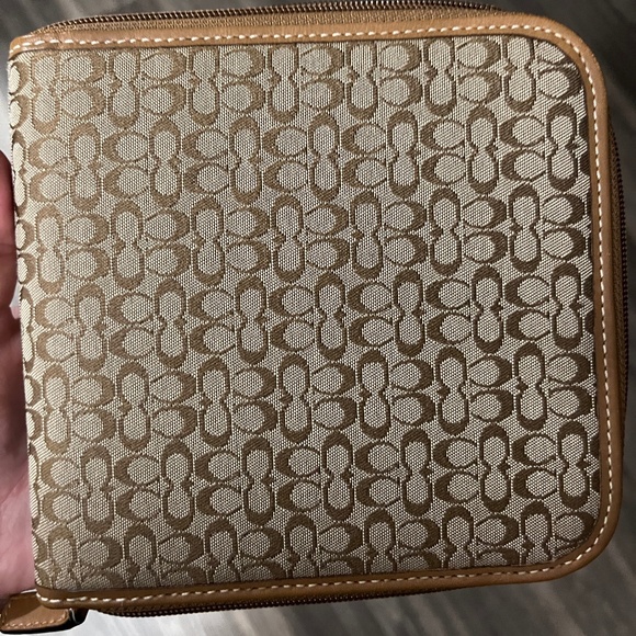 NWT Coach Signature C CD case - Picture 1 of 3